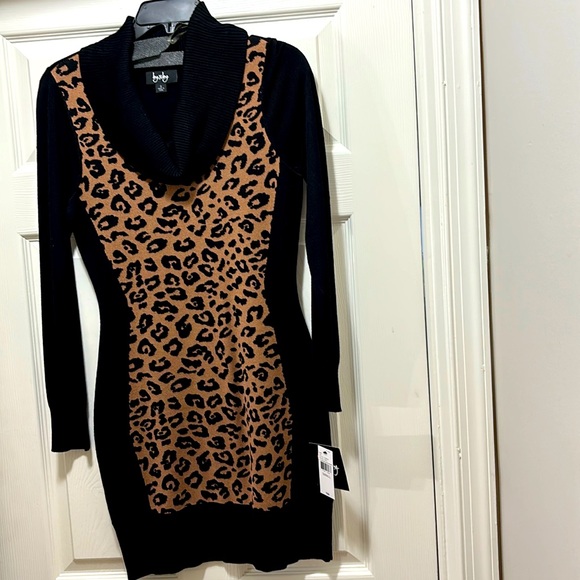Brand NEW leopard print pullover fall/winter dress. - Picture 1 of 5